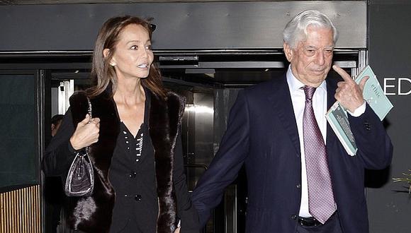 Mario Vargas Llosa e Isabel Preysler: Medusas atacan a la pareja en viaje