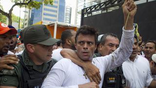 Venezuela: Leopoldo López se entregó a las autoridades [VIDEO] 
