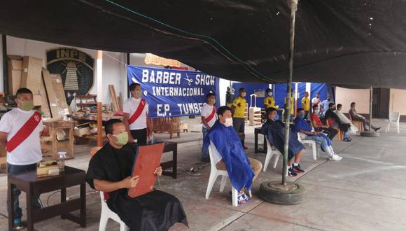 Tumbes: entre los tres primeros puestos se encuentran tres internos de nacionalidad colombianos, quienes recibieron premios relacionados a la barbería. (Foto: Inpe)