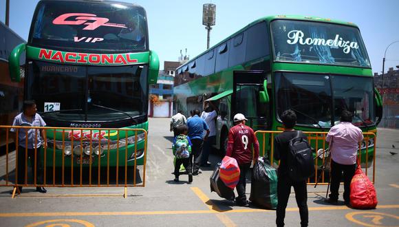 Suspenden viajes a Ica y otras destinos por bloqueos en Panamericana Sur ante protestas que demandan nuevas elecciones. (Foto:, GEC/Referencial)
