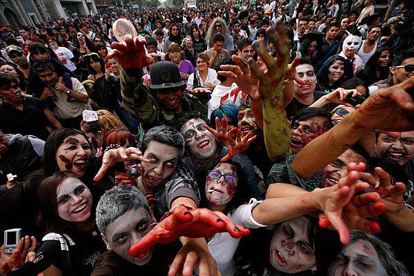​Cancelan marcha de "zombis" por severas críticas de la Iglesia