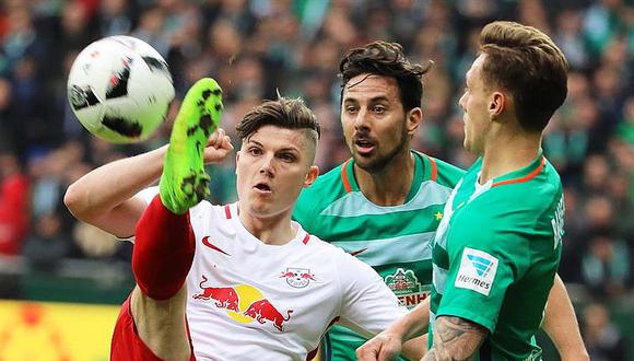 Bundesliga: Werder Bremen, con Claudio Pizarro, aplasta 3-0 al Leipzig