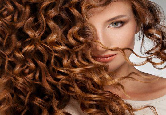 Tips para cuidar ese hermoso cabello ondulado