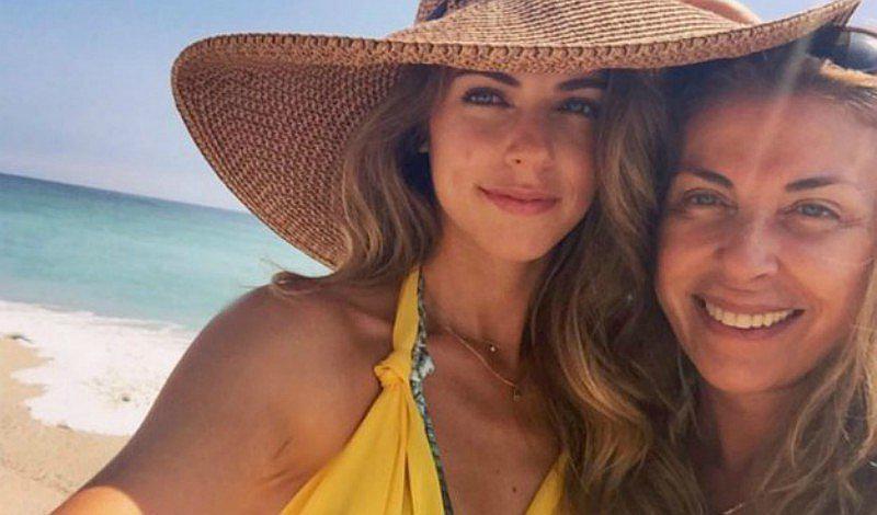 Stephanie Cayo impacta a usuarios con video de su mamá en bikini