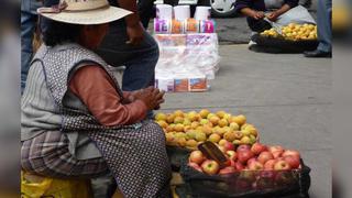 Puno: Desalojan a comerciantes que pretendían instalar feria sin importarles estado de emergencia