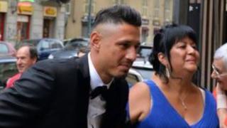 Gianluca Lapadula dejó mensaje para su mamá en el Día de la Madre