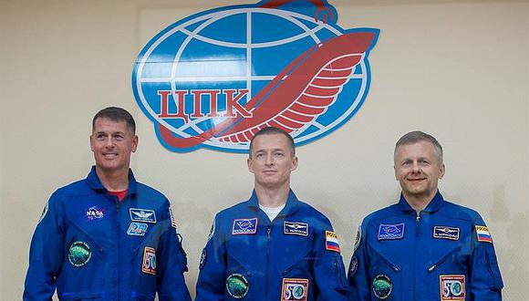 Cosmonautas rusos cultivarán pimientos en Estación Espacial Internacional 