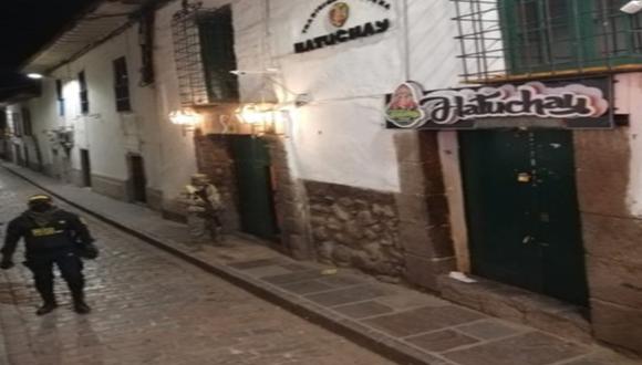 Cusco: las cámaras de seguridad ciudadana registraron el ingreso de las personas al local nocturno.