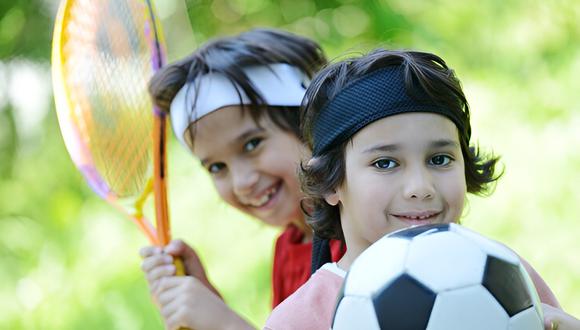 El deporte brinda muchos beneficios a los menores, es por ello de la importancia de iniciar desde pequeño.