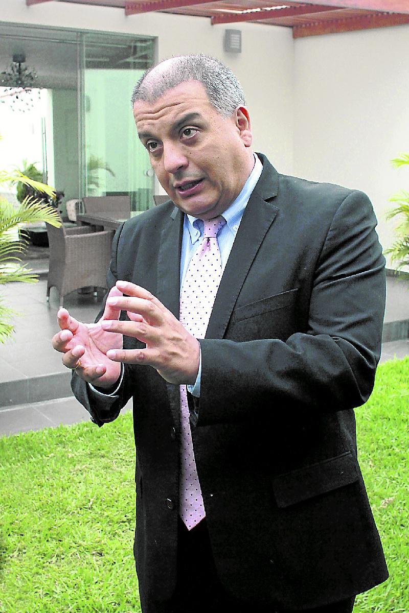 Von Hesse hace el pare a García