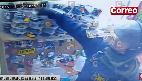 ​Huancayo: Captan a policía robando celulares y tablets durante operativo [VIDEO]