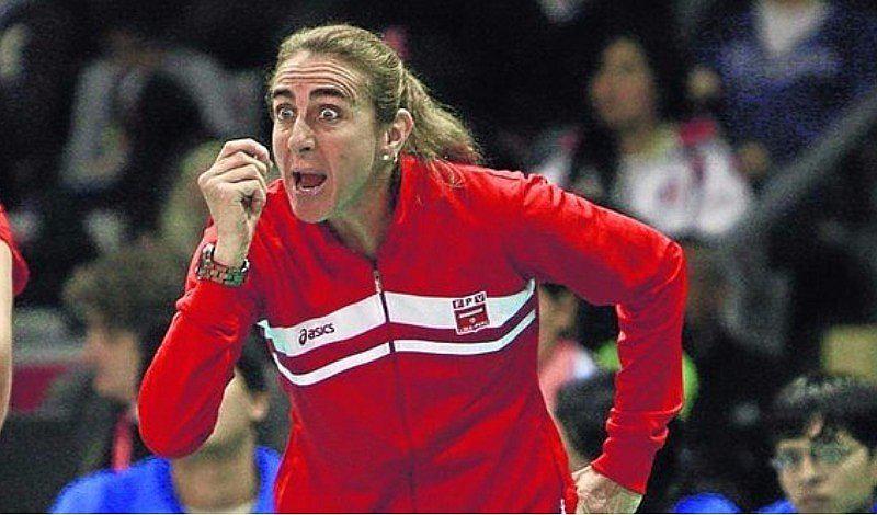 Natalia Málaga posó junto a famoso protagonista de una película animada