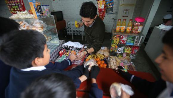 Ancón: Prohíben venta de comida chatarra alrededor de colegios 