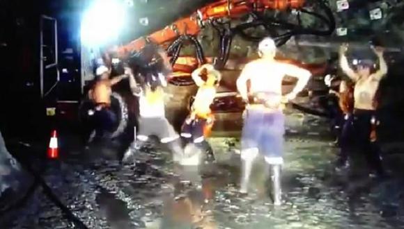 Australia: Despiden a mineros por bailar el Harlem Shake [VIDEO]