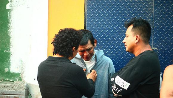 Padre se entera por periodista que sus hijos murieron en incendio de La Victoria (VÍDEO)