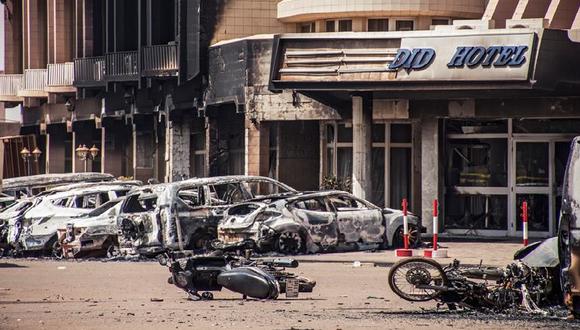 Al Qaeda: Al menos 26 muertos y 56 heridos deja ataque a hotel en Uagadugú