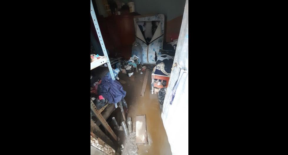 Desagüe colapsó e inundó 80 viviendas, en Tacna (GEC)
