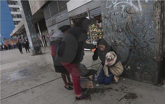 Bomberos salvan a perrito en incendio de la Av. Abancay