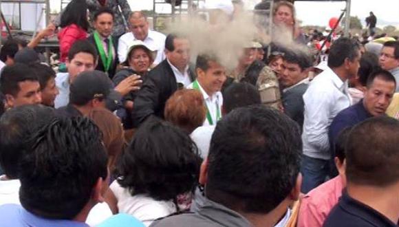 Youtube: Este es el momento exacto en que le lanzan arena y piedras a Ollanta Humala