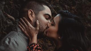 Merly Morello besa a Álvaro Rod en el clip de la canción “Escúchame mi amor” │VIDEO