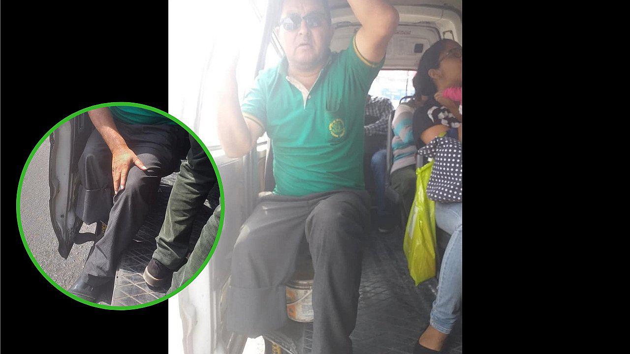 Redes sociales aplauden la labor de un cobrador de combi con un pie 
