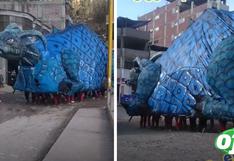 Alumnos fabrican antorcha gigante para ganar un concurso en su colegio