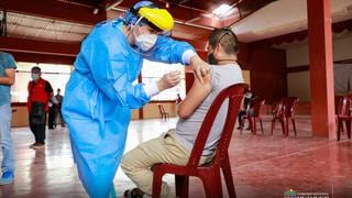 Personal médico del hospital temporal de Amarilis en Huánuco fue vacunado contra el COVID-19 | VIDEO