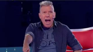 Raúl Romero fue bloqueado en “La Voz Senior” y envió peculiar mensaje a sus compañeros | VIDEO