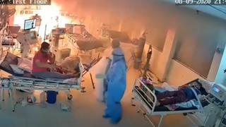 Ventilador mecánico explota frente a pacientes de área Covid-19 | VIDEO