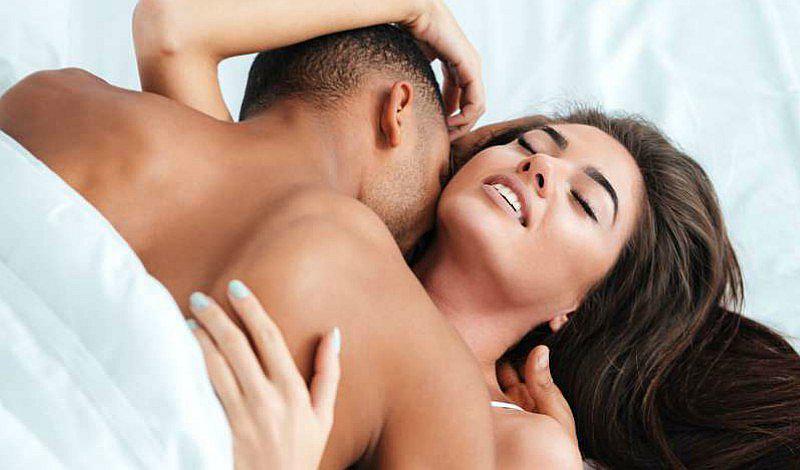 Descubre la postura íntima favorita de los dominantes