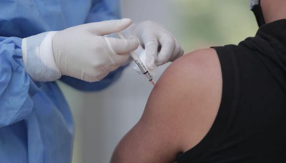 La vacunación contra el coronavirus continúa a nivel nacional. (Foto: GEC)