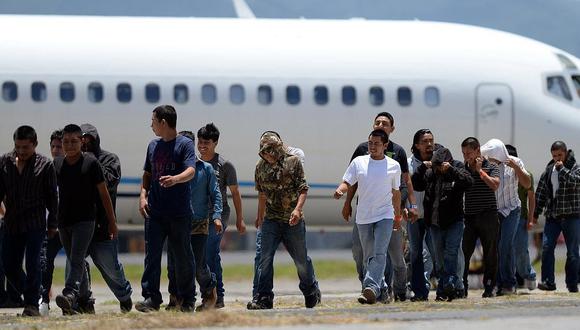 Estados Unidos prepara instrucciones para acelerar las deportaciones 