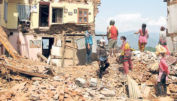 Nepal: Mil europeos desaparecidos tras el terrible terremoto
