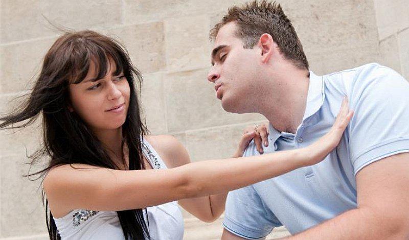 Entérate de quiénes son los 4 signos más fríos del zodiaco y cómo enamorarlos