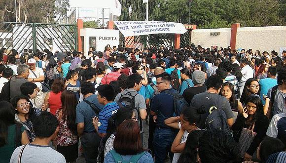 San Marcos: Estudiantes toman la universidad y exigen nulidad de elecciones [FOTOS Y VIDEO]