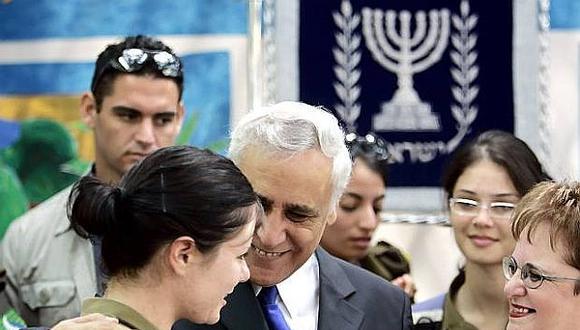 Israel: Violador expresidente israelí Moshé Katzav pide que lo indulten