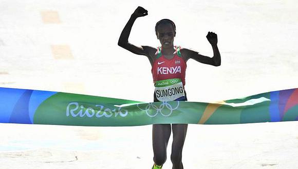 Río 2016: Sumsong da a Kenia el primer oro en maratón femenino [VIDEO] 