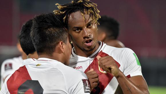 Christian Cueva y André Carrillo se ganaron un lugar en el XI ideal de la jornada de la liga saudí. (Foto: AFP)