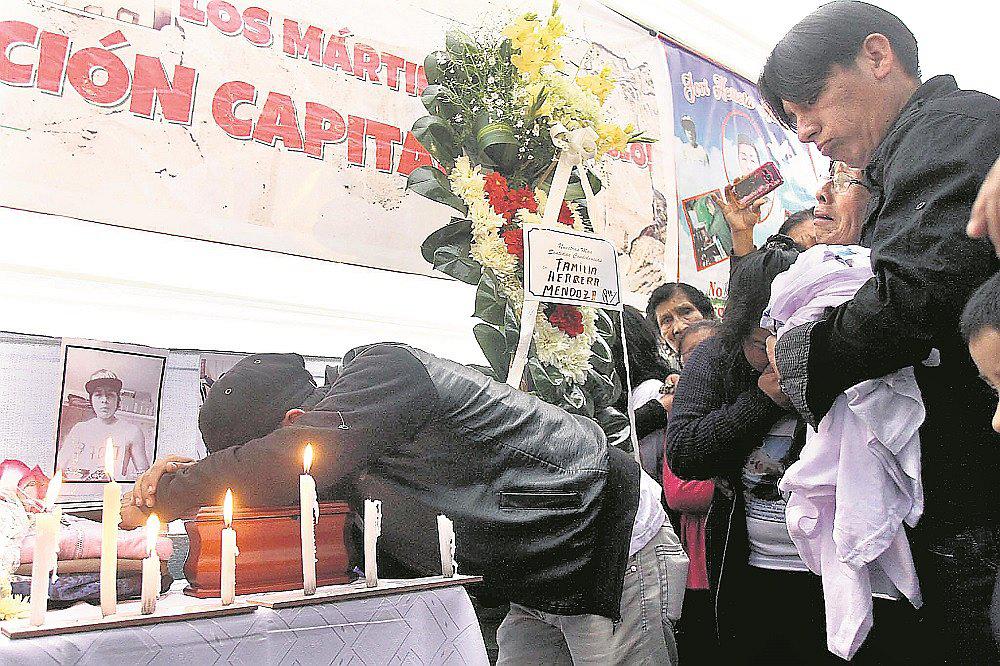 Incendio en Las Malvinas: Jovi Herrera y Jorge Huamán reciben último adiós juntos