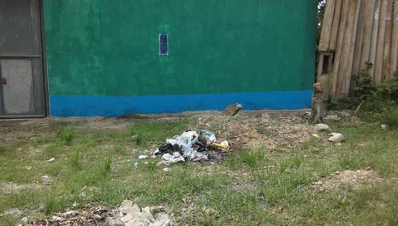 Pucallpa: arrojan basura en afuera de viviendas 