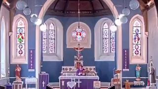 Sacerdote pone una canción de rap por error durante una transmisión virtual de misa | VIDEO