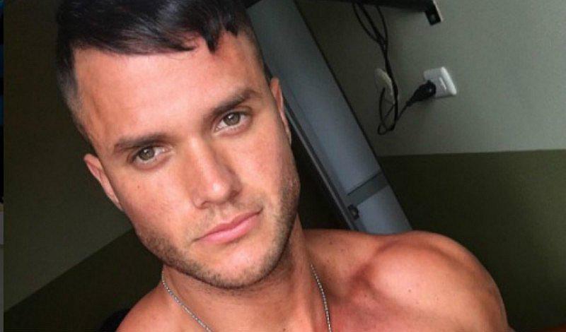 ¿Como Adán? Fabio Agostini alborota en redes con íntima foto 