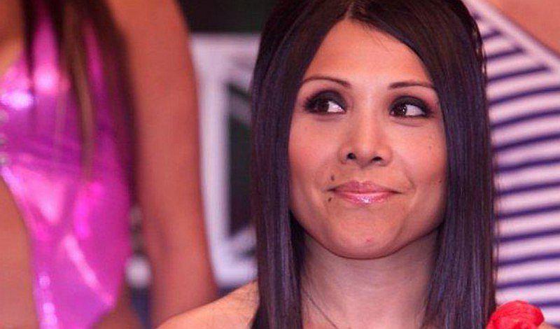 Tula Rodríguez pidió a Javier Carmona no ver su escena de besos en TV