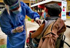 Red de Salud instala 14 puntos de vacunación en cuatro provincias de Cusco