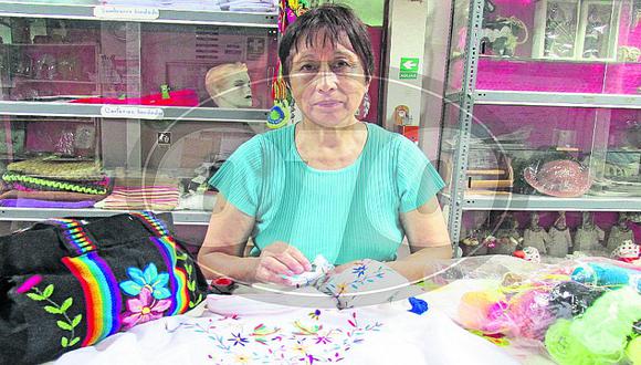 Elina Verde, mujer huanuqueña que lleva el arte en las manos