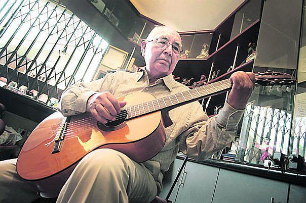 ​Raúl García Zárate, el mejor guitarrista del Perú, muere a los 85 años (VIDEO)