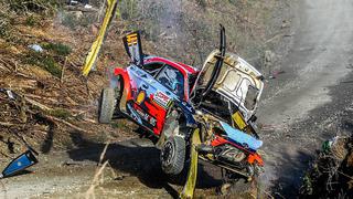 ​Neuville, líder del Mundial de Rally, sufre terrible accidente (VIDEO)