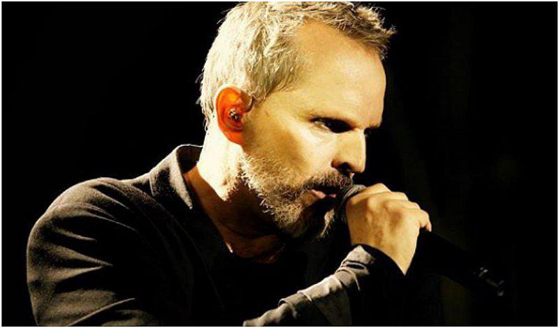 Miguel Bosé fue premiado como “el mejor artista español” en los MTV 2017