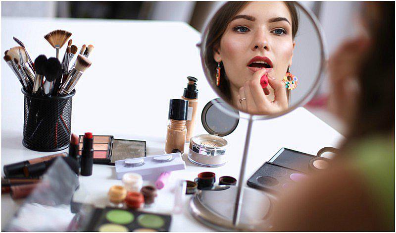 Dictarán clases gratis de maquillaje del 25 al 27 de agosto