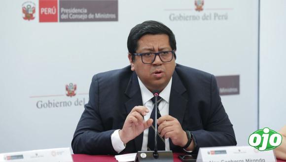 Ministro de Economía, Alex Contreras se pronuncia sobre crisis política.